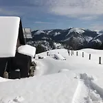 Jörgenbauerhütte *